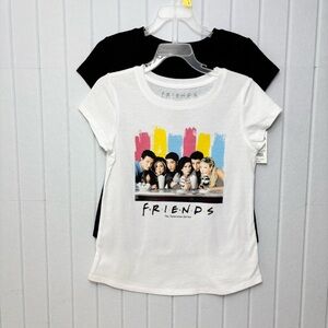 Warner Bros. Friends Kids Tee - White and Black  with‎ Colorful Graphic New